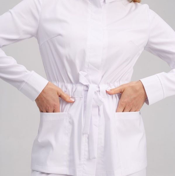 Women&rsquo;s scrub set Montana white